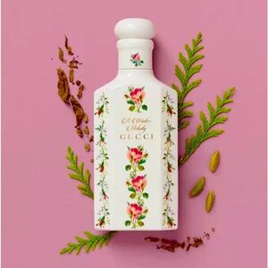 Gucci The Alchemist's Garden A Winter Melody Acqua Profumata 5 oz.